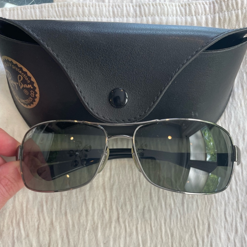 Ray band aviators